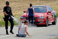 Benalla, mais cette fois en tenue !