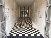 Pour éviter les courses dans les couloirs