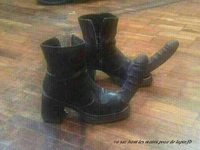 Un coup de pied au cul?