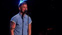 Lee Glasson "Can't Get You Out Of My Head" de Kylie Minogue