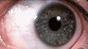 Les yeux en slow-motion