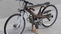 Vélo-skate post-rétro-moderne