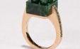 Lego serti dans une bague