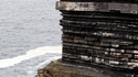 Falaise de strates bien horizontales