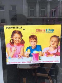 2 girls 1 cup