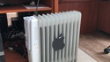 vends radiateur high-tech seulement 2999.99€ !