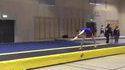 Figure acrobatique au ralenti
