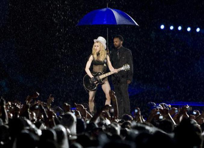 Madonna, lors de son concert au Maracana stadium à Rio de Janeiro le 14 décembre 2008.