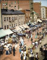New York au début du XXème siècle, ici, une rare photo couleur du quartier des migrants juifs de Russie