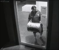 Il faut qu'une porte soit ouverte ou fermée...