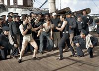 Photo colorisée vers 1890 : combat de boxe récréatif dans l'US-Navy