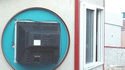 Télévision plate