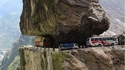 J'ignore où c'est, mais ça à l'air pire que les gorges de la Bourne (Isère) 