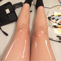 Avoir les jambes brillantes