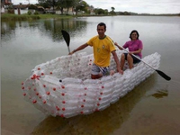 Plusieurs bouteilles à la mer...