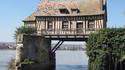 Maison sur pilotis
