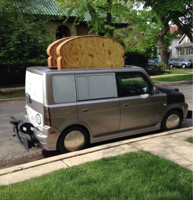 Est-ce qu'on peut appeler ça une voiture-sandwich ?