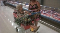 mamie fait ses courses