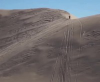 Big air jump dans le désert