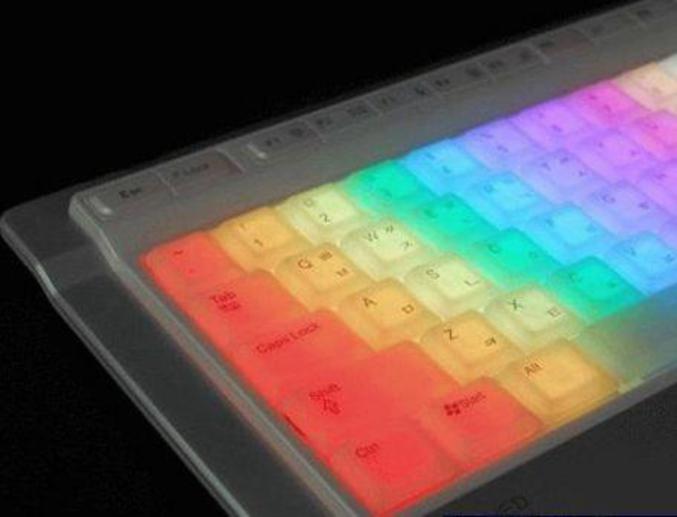 Un clavier rétroéclairé de toutes les couleurs
