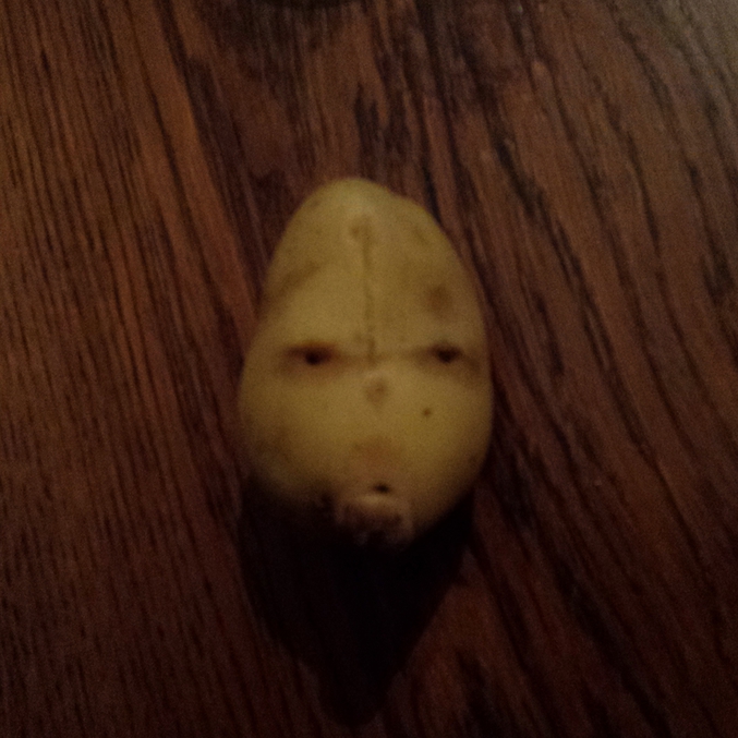 Une pomme de patate.