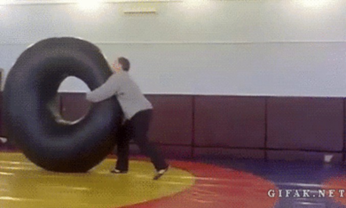 Bowling dans un gymnase