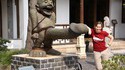 Il est venu à pied par la Chine