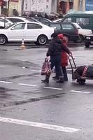 Kan un papa breton (ou chti) est ramené à la maison (à ch'te barak') par les enfants