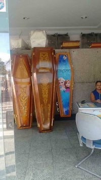 Inhumée, enterrée !