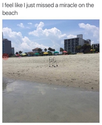 Pendant ce temps, à la plage