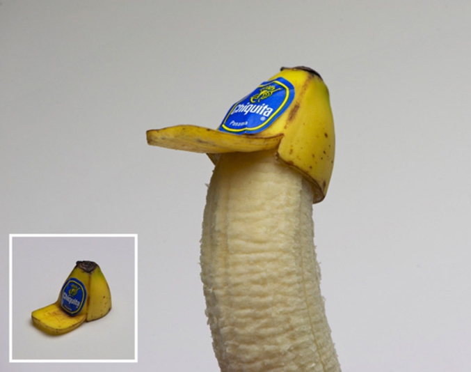 Une casquette banane.