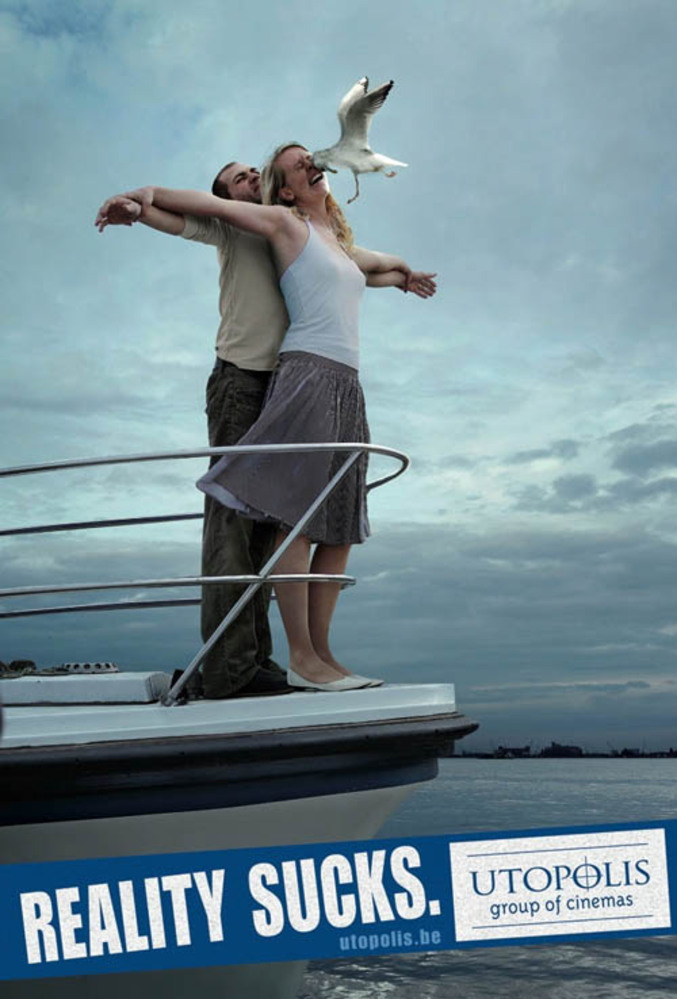 Titanic en vrai ça aurait plutôt donné ça. Une publicité pour le cinéma, car la réalité c'est nul.