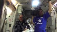 Pendant ce temps là, sur l'ISS