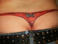 Tatouage string