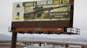Un panneau publicitaire détourné près de Las Vegas