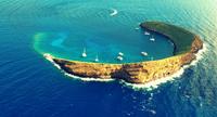 Molokini, île-cratère dans l'archipel des îles Hawaï