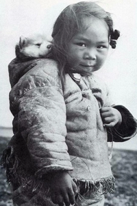 Petite fille inuit 