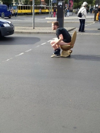 ...çui-là, nul doute qu'il cherche à emm... les automobilistes !