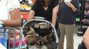 Pendant ce temps, à Walmart...