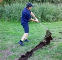 Kan le gai laboureur joue au golf
