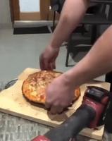 Rattraper une pizza trop cuite