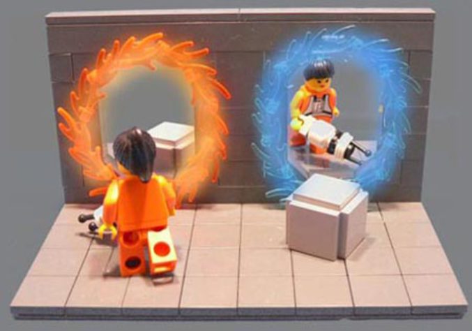 Portal Half Life version Lego.