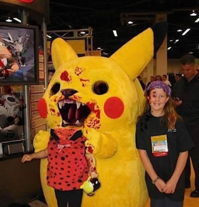 Un costume de vilain Pikachu.