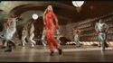 Quand Britney a un troupeau de félins dans la gorge