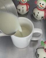 Jolie boule de coco pour du lait chaud