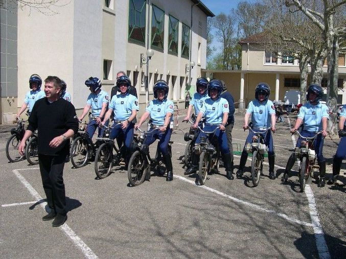 Les nouveaux motards de la gendarmerie nationale.