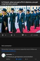 Remise de diplômes = En Finlande, c'est avec haut-de-forme et épée...