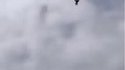 Parachutiste fauché en vol