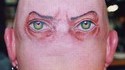 Des yeux derrière la tête
