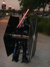 Cosplay Vador + TIE fighter